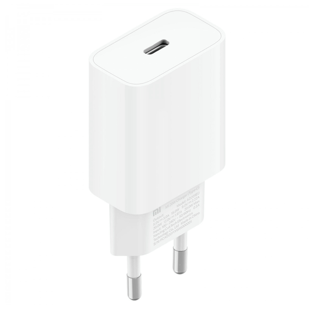 Cargador Xiaomi Mi 20W Charger USB Tipo-C en color blanco. Ofrece una potencia de carga de 20W y cuenta con un puerto USB Tipo-C para una conexión fácil y rápida. Ideal para cargar dispositivos compatibles de forma rápida y eficiente. Un cargador compacto y confiable de Xiaomi, perfecto para uso diario y viajes.